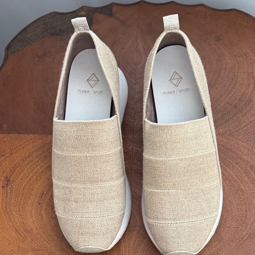 Donald Pliner Tan Slip-On Shoes